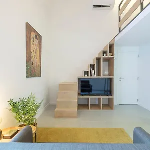  Appartement With View